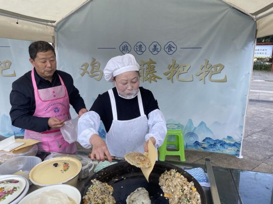 2025贵州红山水越野挑战赛（兴仁站） 农特展销，让“长寿之乡”的美味随选手回家